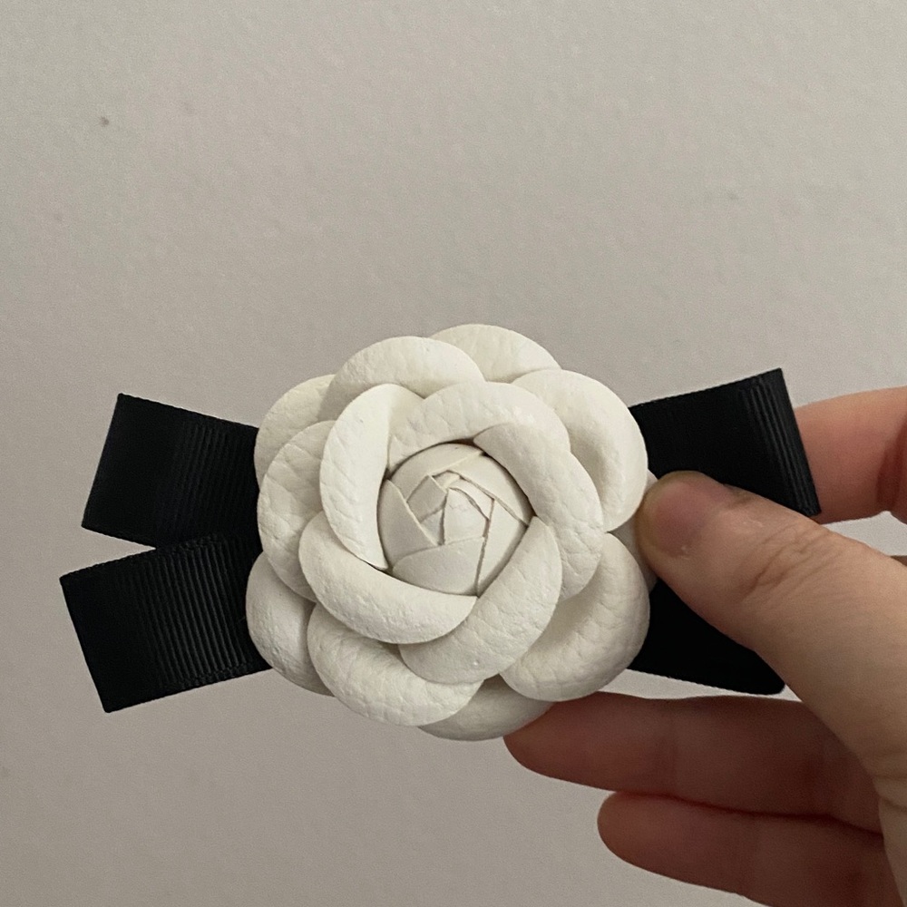 White Floral Hair Clip with Black Ribbon